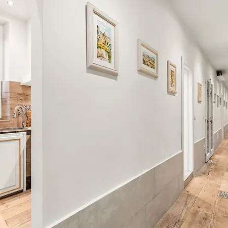 Dolce & Terrace By C&g *