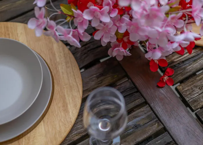 Dolce & Terrace By C&g Apartment