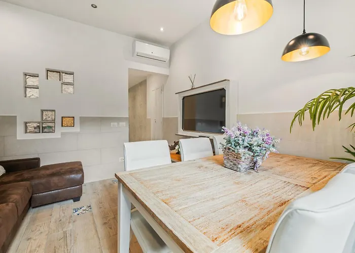 Apartment Dolce & Terrace By C&g